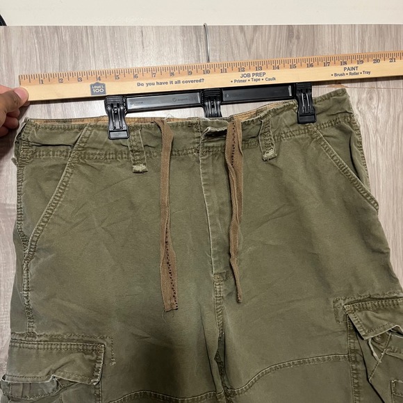 Wonderwall Broken In Cargo Shorts Army Green Mens Size 36 - Picture 10 of 14